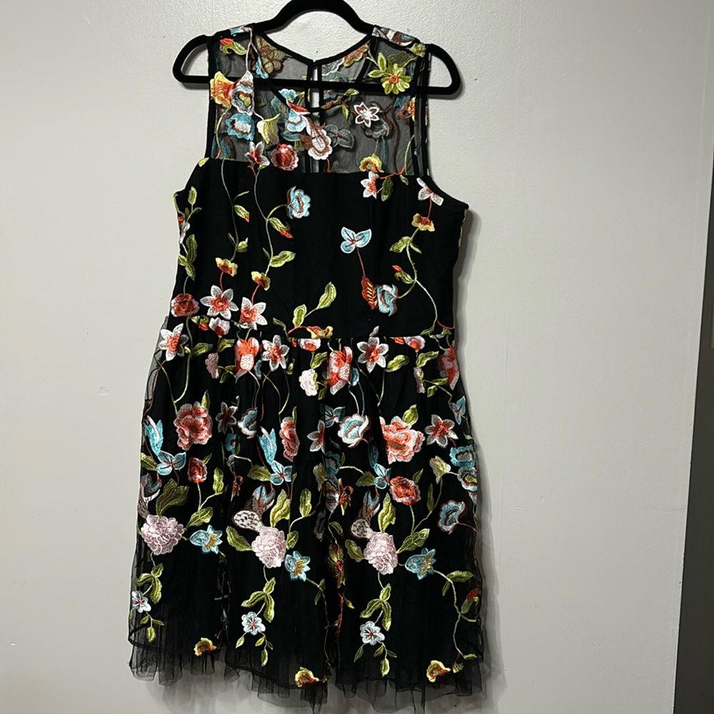 New York & Company black dress with illusion neckline and floral overlay (18)